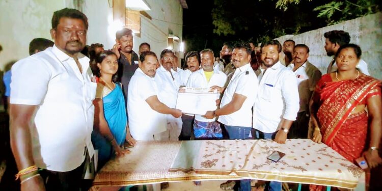 மாப்பிள்ளையூரணியில் புதிய திமுக உறுப்பினர்கள் சேர்க்கை ஒன்றிய செயலாளர் சரவணக்குமார் தொடங்கி வைத்தார்.