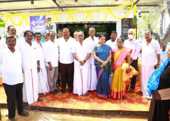 தூத்துக்குடியில் ஆவின் பாலகம் அமைச்சர் கீதாஜீவன் திறந்து வைத்தார்.