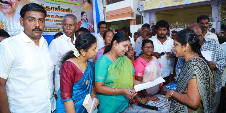 தூத்துக்குடி 19வது வார்டு பகுதியில் அனைத்து குறைகளையும் தீர்த்து வைப்பேன் அமைச்சர் கீதாஜீவன் பொதுமக்களிடம் உறுதி