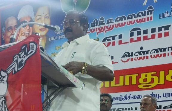 அதிமுக ஆட்சியில் தான் தொழிலாளர்களின் நலன் பாதுகாக்கும் அரணாக இருந்தது. ராமநாதபுரத்தில் முன்னாள் அமைச்சர் சி.த.செல்லப்பாண்டியன் பேசினார்.