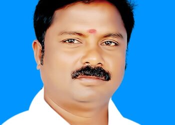 நெடுஞ்சாலைத்துறையின் அலட்சிய போக்கு : கோடிக்கணக்கில் நிதி ஒதுக்கி பல ஆண்டுகளாகியும் தாளமுத்துநகர் பிரதான சாலை முழுமையாக  போடாமல் குண்டும் குழியுமாக காணப்படும் அவலம்,  போர்க்கால அடிப்படையில் நடவடிக்கை எடுக்க வலியுறுத்தி நெடுஞ்சாலைத்துறை கோட்டப்பொறியாளருக்கு ஊராட்சிமன்ற தலைவர் சரவணக்குமார் வேண்டுகோள்