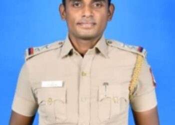 புகார் கொடுக்க வந்த பெண்ணிடம் பாலியல் தொந்தரவு கொடுத்த உதவி ஆய்வாளர்