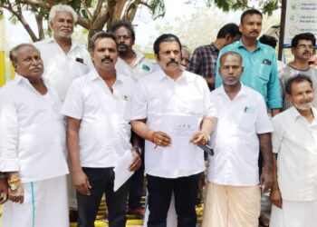 தூத்துக்குடி  சேர்வைக்காரன்  மடம் பகுதி   உல்லாச விடுதியில் : கலாச்சார சீரழிவு ஏற்படுவதாக  தமிழ்நாடு நாடாா் பேரவை பரபரப்பு   புகார்!!