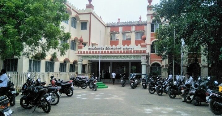 சலவை துறைக்கு வழங்கிய 1 கோடி மதிப்புள்ள நிலத்தை உரிமை கோரிய வழக்கு தூத்துக்குடி நீதிமன்றம் தள்ளுபடி செய்து தீர்ப்பு