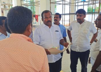 தூத்துக்குடியில் நாளை புதிய பேருந்து நிலையம், ஸ்டெம்பூங்கா அமைச்சர் நேரு திறந்து வைக்கிறார். கனிமொழி எம்.பி, அமைச்சர் கீதாஜீவன் பங்கேற்பு மேயர் ஜெகன் பெரியசாமி தகவல்