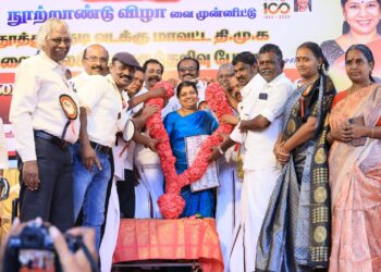 தலைவர்களின் வரலாறுகளை எதிர்கால தலைமுறையினர் தெரிந்து கொள்ள வேண்டும். அமைச்சர் கீதாஜீவன் மாணவ மாணவிகளுக்கு அறிவுரை