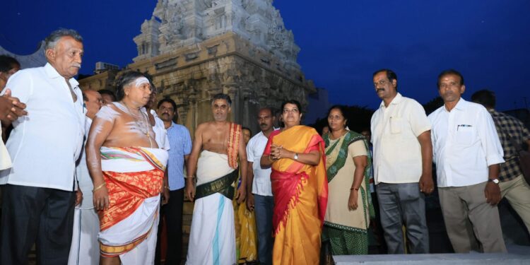 தூத்துக்குடி பெருமாள் கோவில் கும்பாபிஷேகம் சிறப்பாக நடைபெறும் -அமைச்சர் கீதா ஜீவன் பேட்டி.