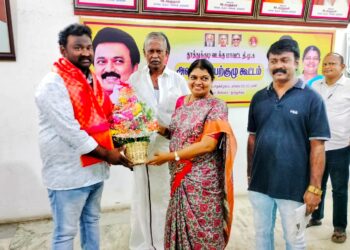 தூத்துக்குடி இளம் ஆராய்சியாளருக்கு அமைச்சர் கீதாஜீவன் பாராட்டு