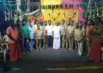 தூத்துக்குடி ஹவுசிங் போர்டு ஆட்டோ தொழிலாளர்கள் சார்பில் ஆயுத பூஜை கொண்டாட்டம் – கவுன்சிலர் ரெங்கசாமி பங்கேற்பு