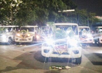 தூத்துக்குடி மாநகராட்சி அலுவலகத்தில் பட்டையை கிளப்பிய டிரைவர்கள்!!!