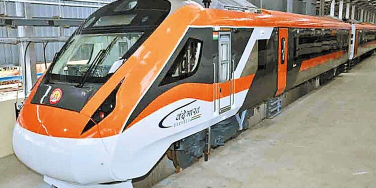 சென்னை-நெல்லை இடையே வந்தே பாரத் சிறப்பு ரெயில் மேலும் 4 நாட்கள் நீட்டிப்பு