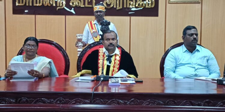 தூத்துக்குடி மாநகராட்சி கூட்டத்தில் தமிழக முதல்வர் ஸ்டாலின், அமைச்சர், மேயர், ஆணையருக்கு கவுன்சிலர்கள் பாராட்டு