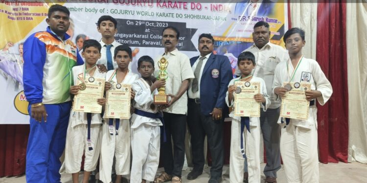 ஸ்பிக் நகர் கராத்தே வீரர்களுக்கு தங்கப்பதக்கம்.