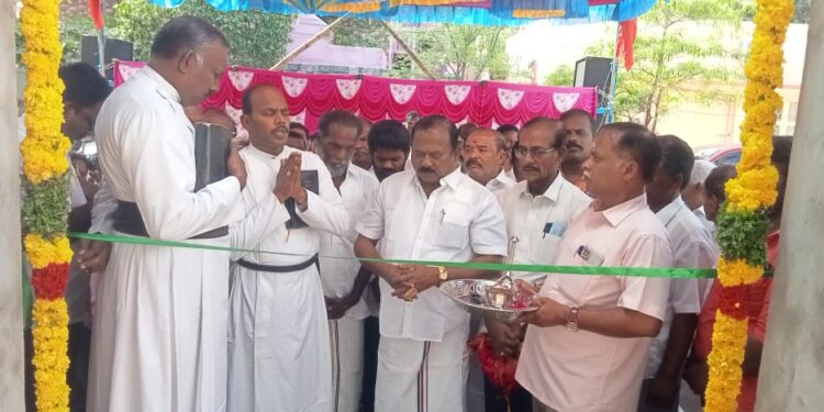 எடப்பாடி தலைமையில் 2024 நாடாளுமன்ற தேர்தலை எதிர்கொள்வோம் தூத்துக்குடியில் முன்னாள் அமைச்சர் சி.த.செல்லப்பாண்டியன் தகவல்