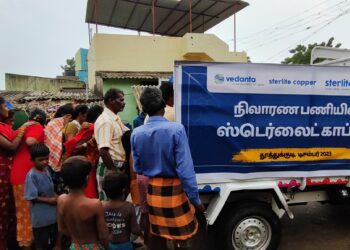 தூத்துக்குடியில் மழைவெள்ள பாதிப்புக்குள்ளானோருக்கு   ஸ்டெர்லைட் காப்பர் நிறுவனம் உதவி