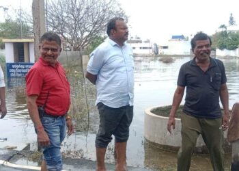 தூத்துக்குடி மாநகராட்சிக்குட்பட்ட பகுதிகளில் மேயர் ஜெகன் பெரியசாமி ஆய்வு மேற்கொண்டார்.