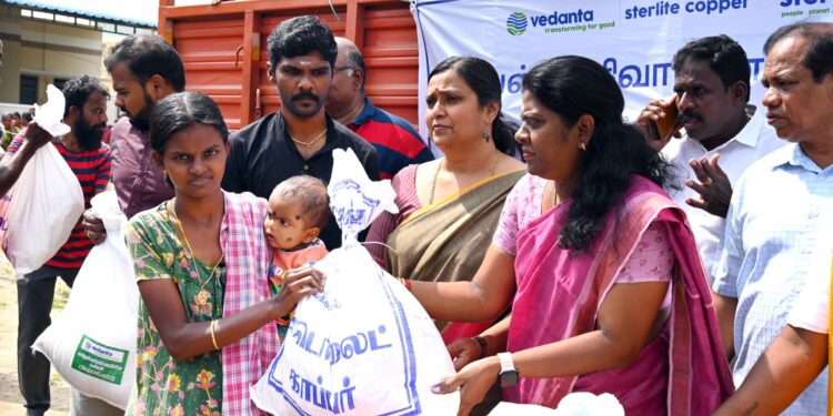 தூத்துக்குடியில் ஸ்டெர்லைட் ரூ.5கோடி நிவாரணம் வழங்கியது.