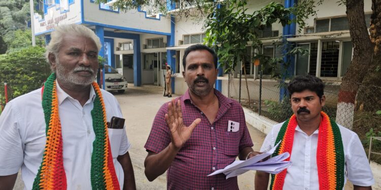 சேர்வைக்காரன்மடம் ஊராட்சி மன்ற துணைத்தலைவர் பதவிக்கு ஆபத்து – ஒழுங்கு நடவடிக்கை கோரி ஆட்சியரிடம் பெருந்தலைவர் மக்கள் கட்சி மனு!!!