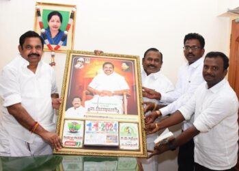 சேலத்தில் அதிமுக முன்னாள் அமைச்சர் சி.த.செல்லப்பாண்டியன் எடப்பாடி பழனிச்சாமியிடம் சந்திப்பு