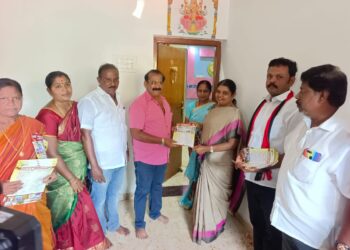 தூத்துக்குடி டூவிபுரத்தில் தின்னை பிரச்சாரம் அமைச்சர் கீதாஜீவன் தொடங்கி வைத்தார்.