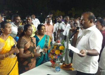 நான் சொல்வதை தான் செய்வேன் செய்வதை தான் சொல்வேன். என்னை முழுமையாக எல்லோரும் நம்பலாம் மேயர் ஜெகன் பொியசாமி பேசினாா்.