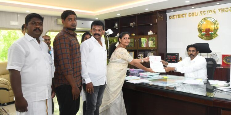 தூத்துக்குடி தொகுதியில் சாதனை புாிவேன் சுயேட்சை வேட்பாளர் அருணாதேவி ரமேஷ்பாண்டியன் பேட்டி