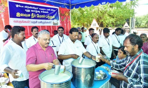 நாலுமாவடியில் புது வாழ்வு சங்கம் சார்பில் நீர் மோர் பந்தல் : சகோ மோகன் சி லாசரஸ் திறந்து வைத்தார்!