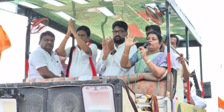 திமுக ஆட்சியில் மகளிர் சுயஉதவி குழுக்களை உருவாக்கும் வகையில் கடன் உதவி வழங்கி ஊக்குவிக்கப்பட்டுள்ளது. அமைச்சர் கீதாஜீவன் விக்கிரவாண்டியில் பேச்சு