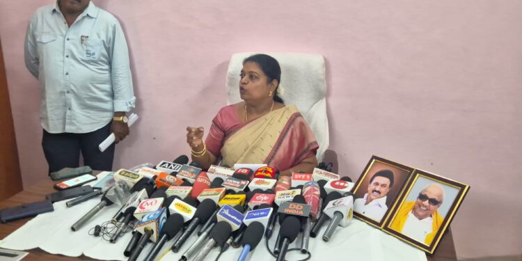 70 வருடம் அரசியலில் தமிழ்நாட்டிற்கு கலைஞர் ஓரு வரம் என்று சொன்ன சீமான் தற்போது மாத்தி பேசுகிறார். தூத்துக்குடியில் அமைச்சர் கீதாஜீவன் கடும் தாக்கு