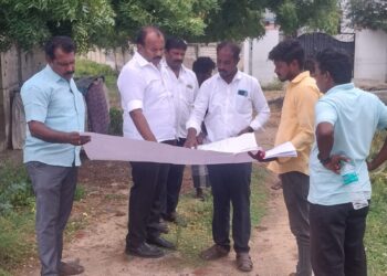 தூத்துக்குடி மாநகராட்சி பல்வேறு பகுதியில் மேயர் ஜெகன் பொியசாமி ஆய்வு