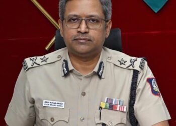 தென் மாவட்டத்தில் பழிவாங்கும் கொலைகளை தடுக்கவும், போதைப்பொருள் கடத்தலைத் தடுக்கவும் ஒருங்கிணைந்த முயற்சிகள் மேற்கொள்ளப்படும்.   தென் மண்டல ஐஜி பிரேம் ஆனந்த் சின்ஹா அதிரடி.