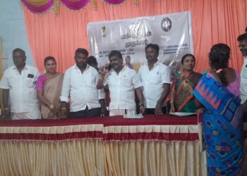 மாப்பிள்ளையூரணி மக்களுடன் முதல்வர் திட்ட முகாம் –  பயனாளிகளுக்கு பட்டா வழங்கிய சண்முகையா எம்எல்ஏ