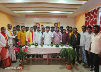 கொடைக்கானல் மக்கள் பிரச்சனையில் அலட்சியம் காட்டும் அதிகாரிகள் – தமிழ் தேசிய பார்வர்ட் பிளாக் கட்சி ஒன்றிய நகர நிர்வாகிகள் ஆலோசனை கூட்டத்தில் பொதுசெயலாளர் வதிலை செல்வம் கடும் கண்டனம்