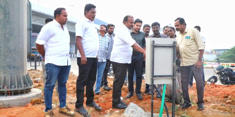 தூத்துக்குடி அரசு வழக்கறிஞர்களுக்கு எஸ்.பி பாலாஜி சரவணன் பாராட்டு