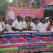 பனைத் தொழிலாளர்களின் வாழ்வுரிமையை மீட்டெடுக்க 6 அம்ச கோரிக்கையை வலியுறுத்தி   தமிழக அரசின் கவன ஈர்ப்பு ஆர்ப்பாட்டம்: பெருந்தலைவர் மக்கள் கட்சி நிறுவனர்   என்.ஆர். தனபாலன் தலைமையில் நடைபெற்றது.