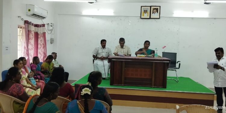 தூத்துக்குடி ஊராட்சி ஓன்றியம் பகுதியில் வளர்ச்சி பணிகள் முழுமையாக நடைபெறுகிறது. ஓன்றிய குழு தலைவர் வசுமதி அம்பாசங்கர் தகவல்