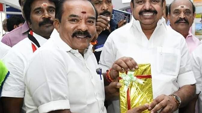 அதிமுக வட்டச் செயலாளர் பொன்ராஜ் மீது வழக்கு – தூத்துக்குடியில் பரபரப்பு