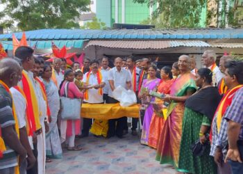 தூத்துக்குடி மாவட்ட சமத்துவ மக்கள் கழகம் சார்பில் கிறிஸ்துமஸ் மற்றும் புத்தாண்டு விழா கொண்டாட்டம்