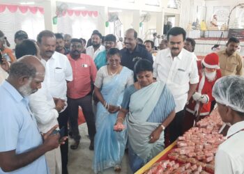 தூத்துக்குடியில் கேக் திருவிழா, அமைச்சர் கீதாஜீவன், மேயர் ஜெகன் பெரியசாமி பங்கேற்பு