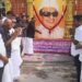 தூத்துக்குடியில் எம்ஜிஆர் நினைவு தினத்தையொட்டி அவரது சிலைக்கு முன்னாள் அமைச்சர் சி.த.செல்லப்பாண்டியன் மாலை அணிவித்து மரியாதை