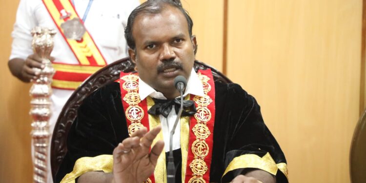 கடந்த காலத்தில் திறம்பட செயலாற்றினோம், இனி எதிர்காலத்தை நினைத்து செயல்படுவோம், மேயர் ஜெகன்பெரியசாமி பேசினார்.