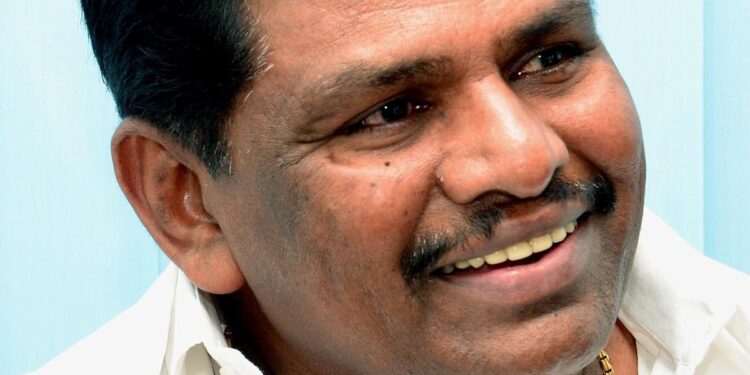 அமைச்சர் அனிதா ரூ.1.26 கோடி சொத்துக்கள் முடக்கம் : அமலாக்கத்துறை!!!அதிகாரிகள் அதிரடி