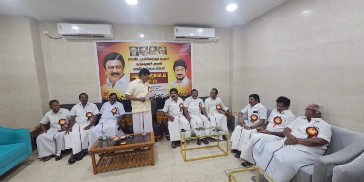 சென்னையில் மாநில நெசவாளர் அணி சாா்பில் முதல்வர் ஸ்டாலின் பிறந்தநாளை சிறப்பாக கொண்டாட தீர்மானம்