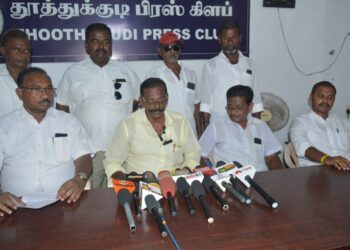 சட்டவிரோதமாக செயல்படுபவர்கள் மீது காவல்துறை கடுமையான நடவடிக்கை எடுக்க முத்துக்குளித்துறை பரத நலச் சங்கம் கோரிக்கை!!