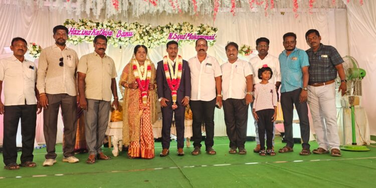 தவெக சார்பில் தூத்துக்குடியில் கைம்பெண்கள், மற்றும் ஆதரவற்ற மகளிர், ஏழை எளிய பெண்கள், என அனைத்து தரப்பு மகளிர்களுக்கும் சுய தொழில் செய்வதற்கு சிறப்பு பயிற்சி வகுப்புகள் : தவெக மத்திய மாவட்ட பொறுப்பாளர் எஸ்.டி.ஆர் சாமுவேல்ராஜ் துவக்கி வைத்தார். பெண்கள் மற்றும் பொதுமக்கள், பாராட்டு!!!