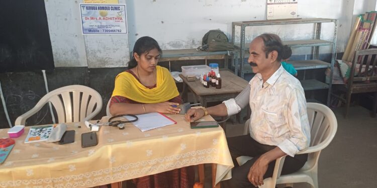 தூத்துக்குடியில் மாபெரும் இலவச இயற்கை மருத்துவ சிறப்பு முகாம் : -100-க்கும் மேற்பட்டோருக்கு பரிசோதனை!!