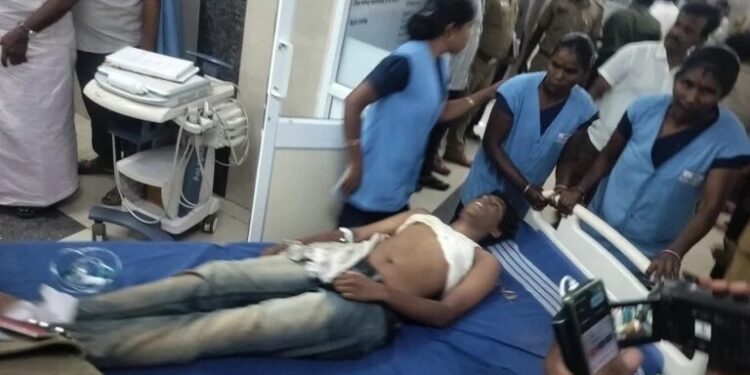 கரூரில் விஜய் நிகழ்ச்சியில் 10 பெண்கள் உள்பட 30 பேர் மரணம்… மருத்துவமனையில் உச்சகட்ட பரபரப்பு