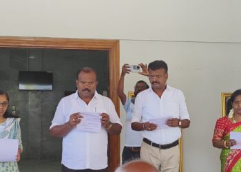 தூத்துக்குடி மாநகராட்சி மேயர் ஜெகன் பெரியசாமி தலைமையில் சமூகநீதிநாள் உறுதிமொழி எடுத்துக்கொண்டனர்!!