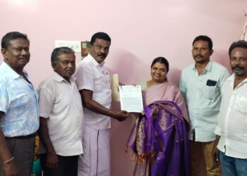 தூத்துக்குடியில் கிறிஸ்துமஸ் விழா கரோல் வாகன கொண்டாட்ட நிகழ்ச்சிக்கு முன்னேற்பாடு செய்து தர அமைச்சர் கீதாஜீவனிடம் கோரிக்கை