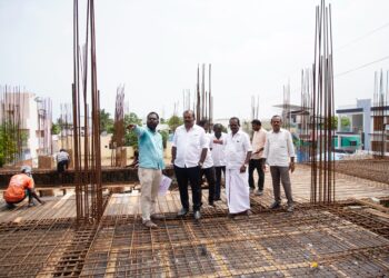 எழுத்தறிவும், படிப்பறிவும் எல்லோருக்கும் முக்கியம், மேயர் ஜெகன் பெரியசாமி தகவல்